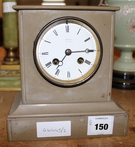 8 day mantel clock(-)